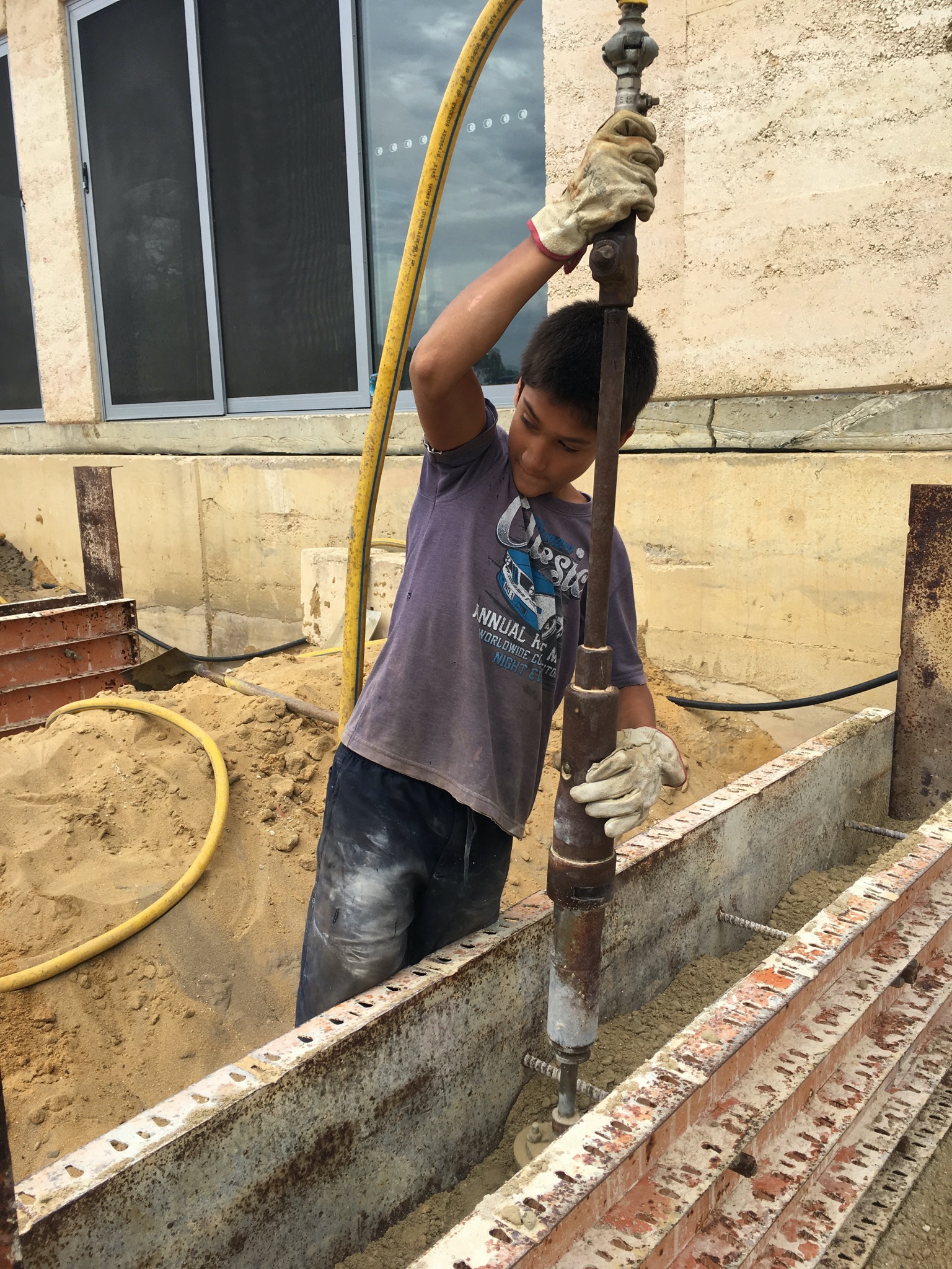 1 April 2019 N Verandah Support Walls Ramming