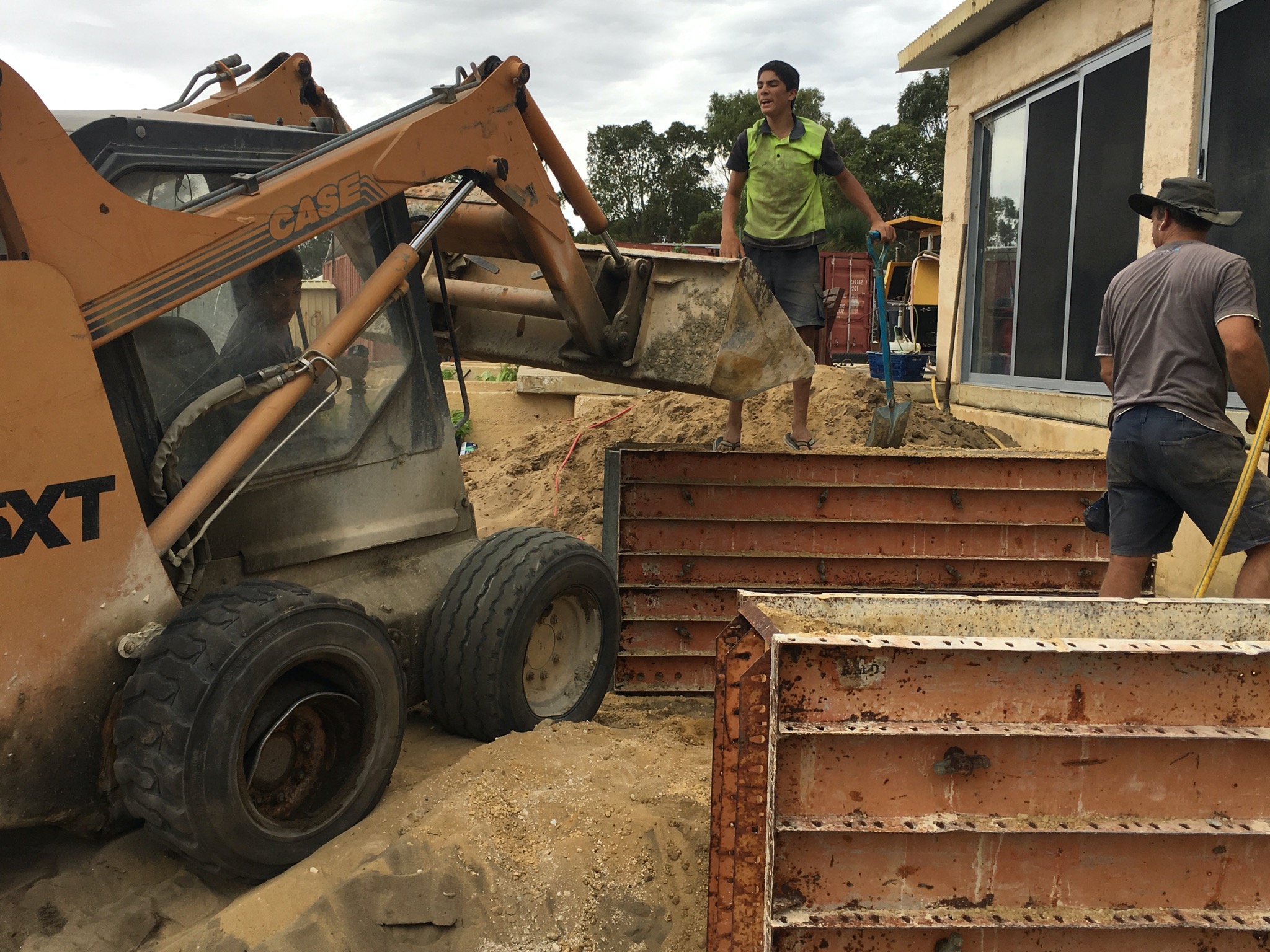 1 April 2019 N Verandah Support Walls Ramming