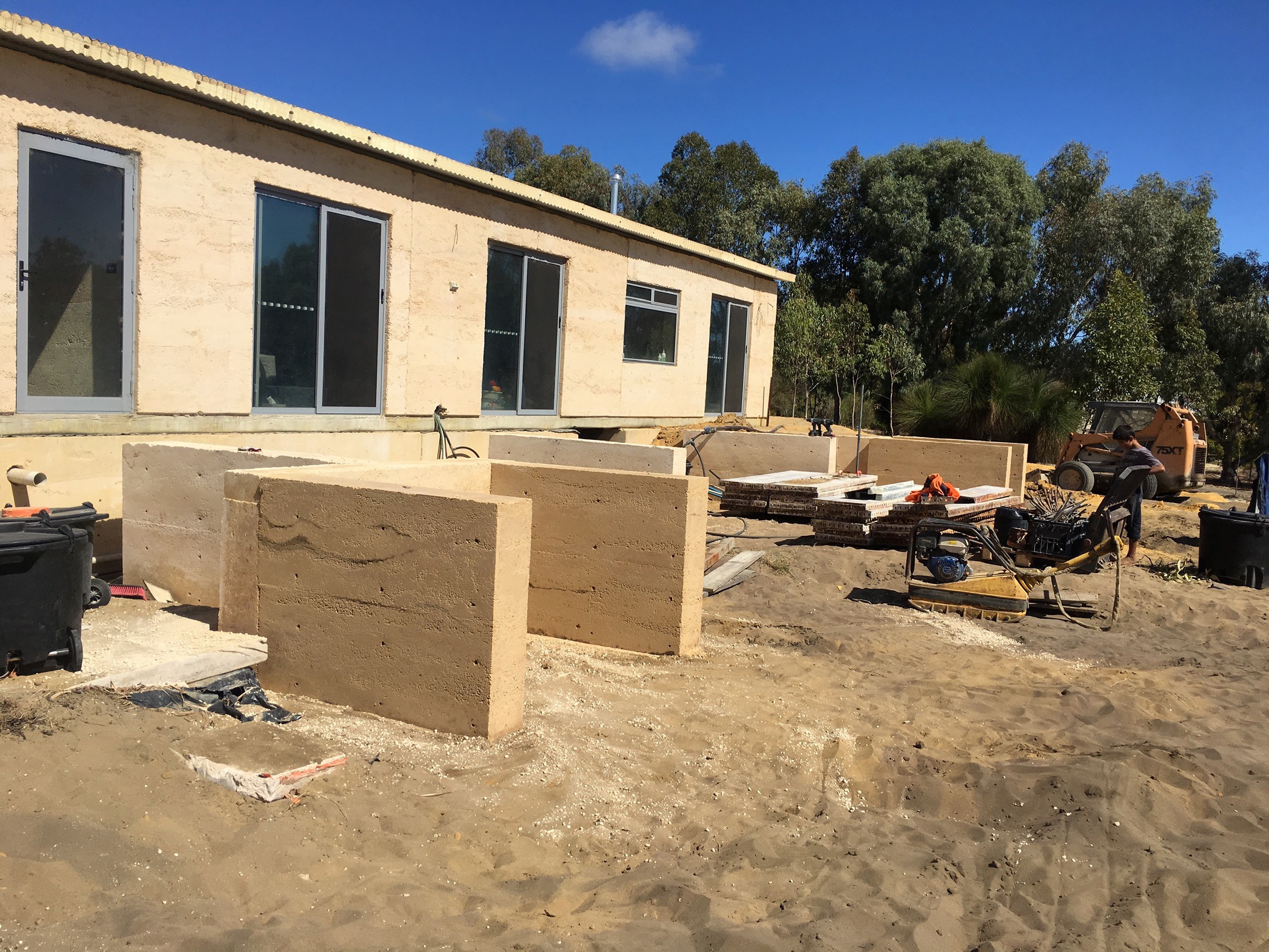 11 April 2019 N Verandah Step Walls
