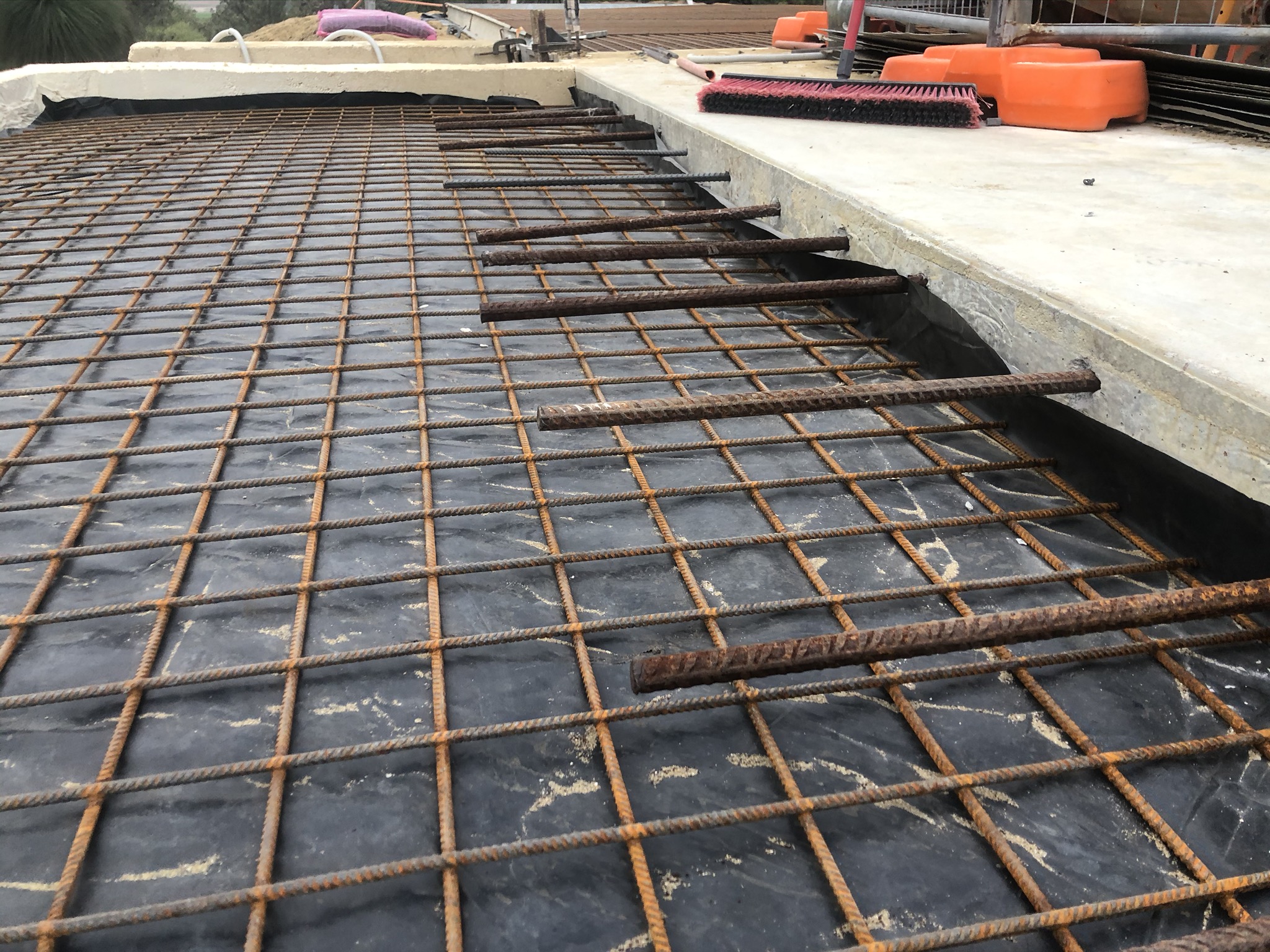 19 April 2020 W Cellar Roof 20mm Bars