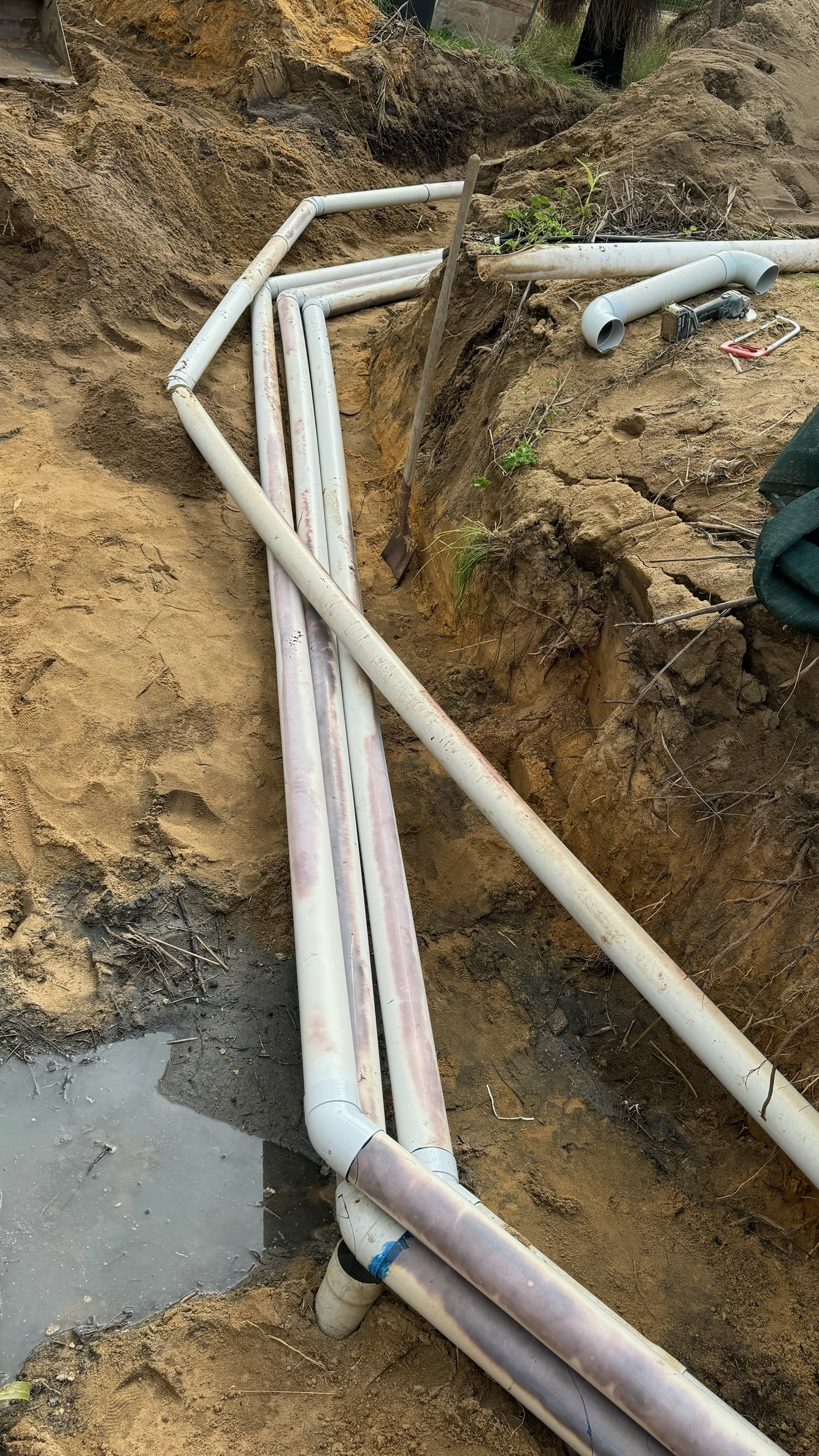 18 June 2024 NW PLumbing to Main Grease Trap & :each