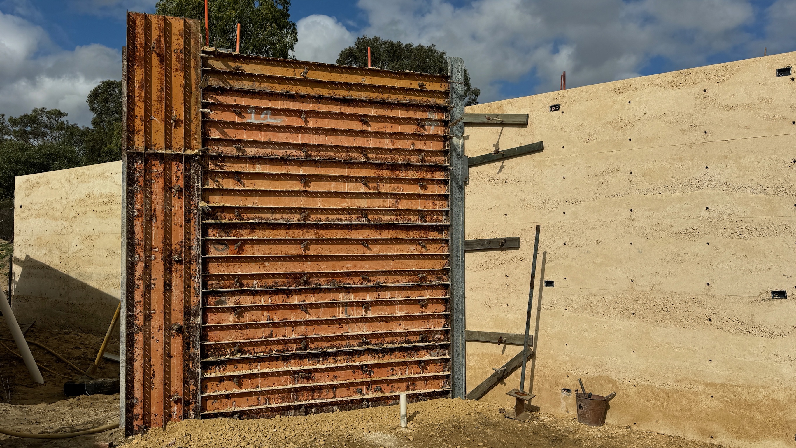 21 August 2025 MS E Wall