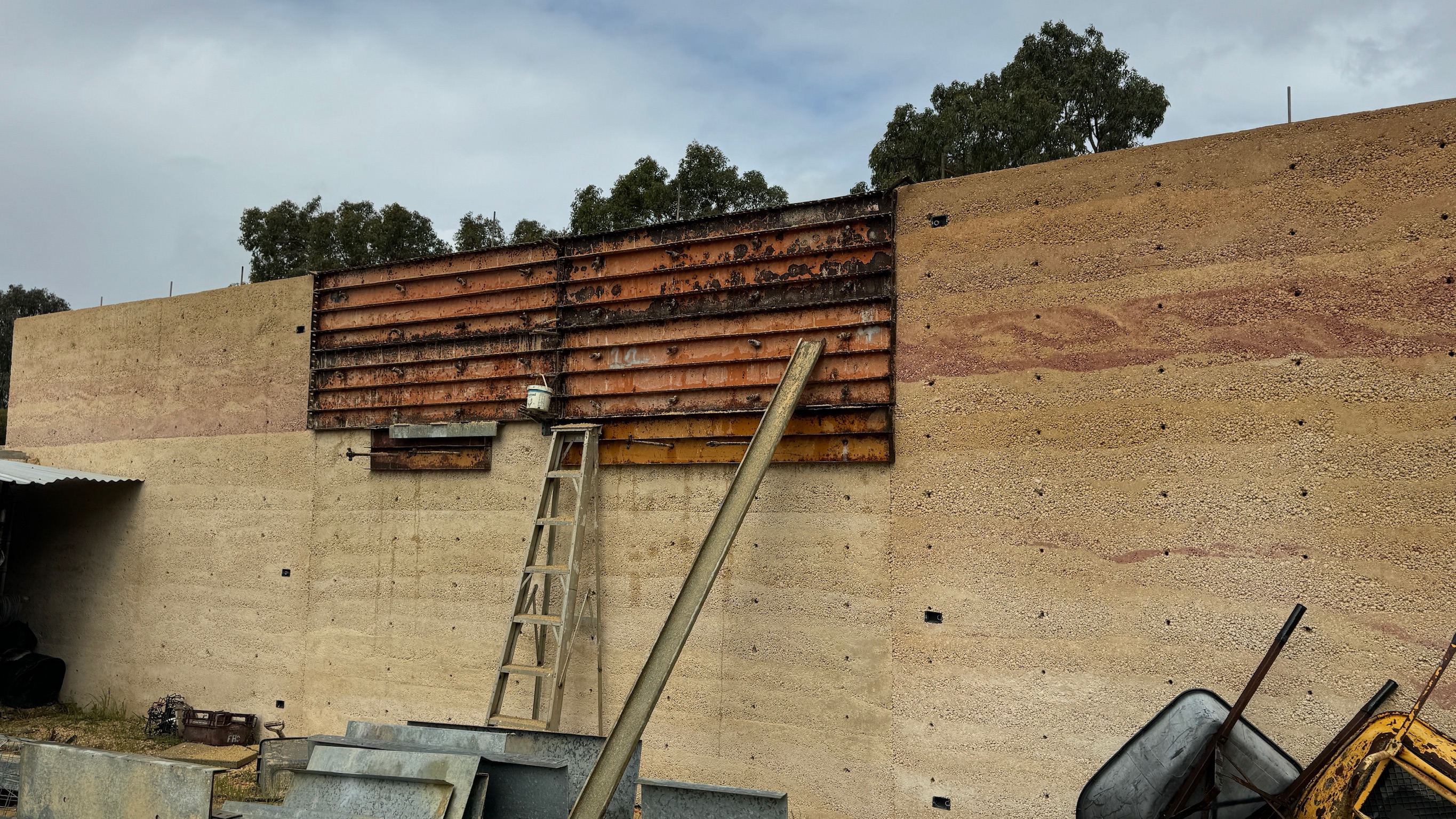 17 September 2025 Shed Retaining Wall Infill