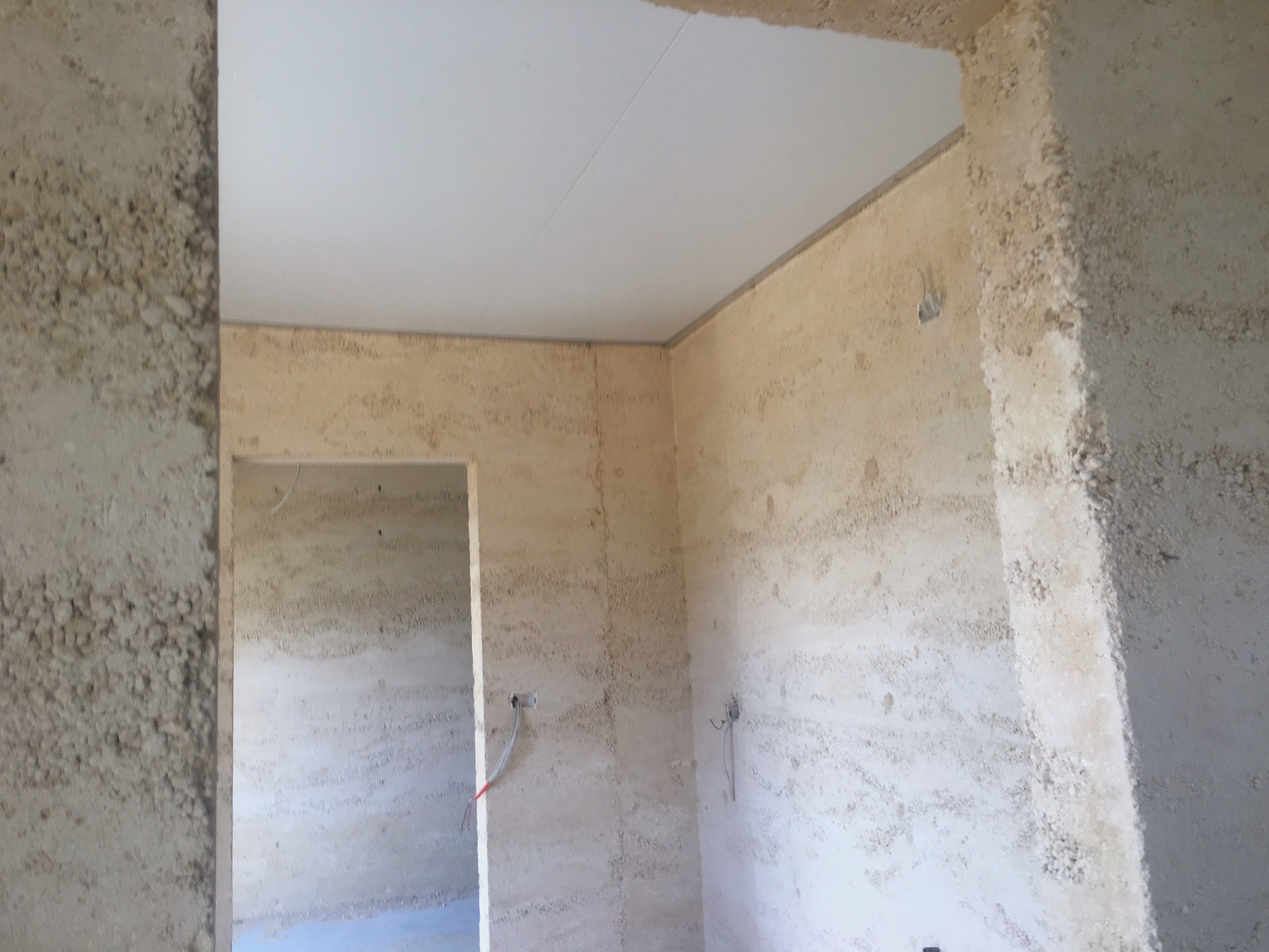 25 Febuary 2017 Internal insulated ceiling