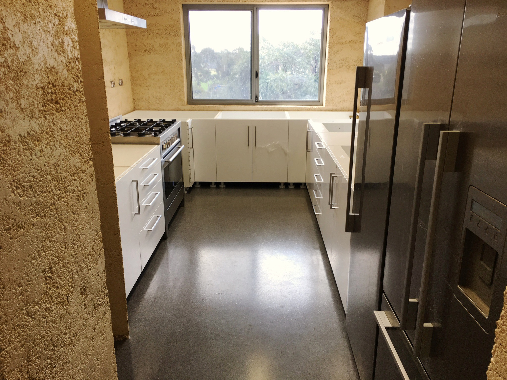 16 August 2018 Kitchen Cabinets
